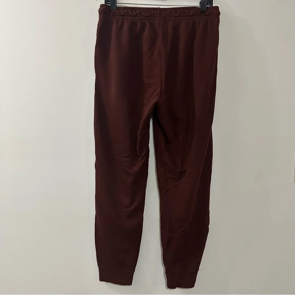 Nike BV4095 Women's Sportswear Essential Fleece Jogger Pants Maroon Size Medium - Picture 5 of 10